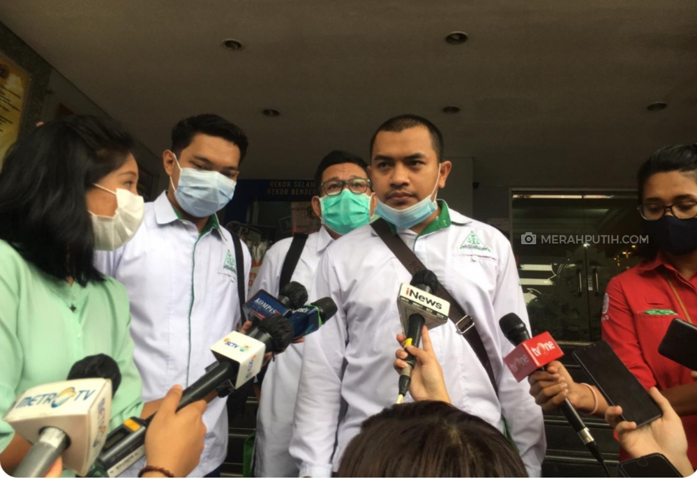 Penuhi Panggilan Polda Metro Jaya, Anak Buah Rizieq Shihab Negatif Corona