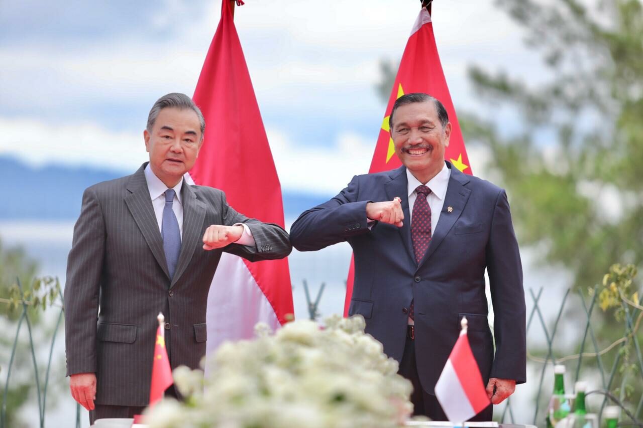 Luhut Tawarkan Riset Obat Herbal ke Tiongkok