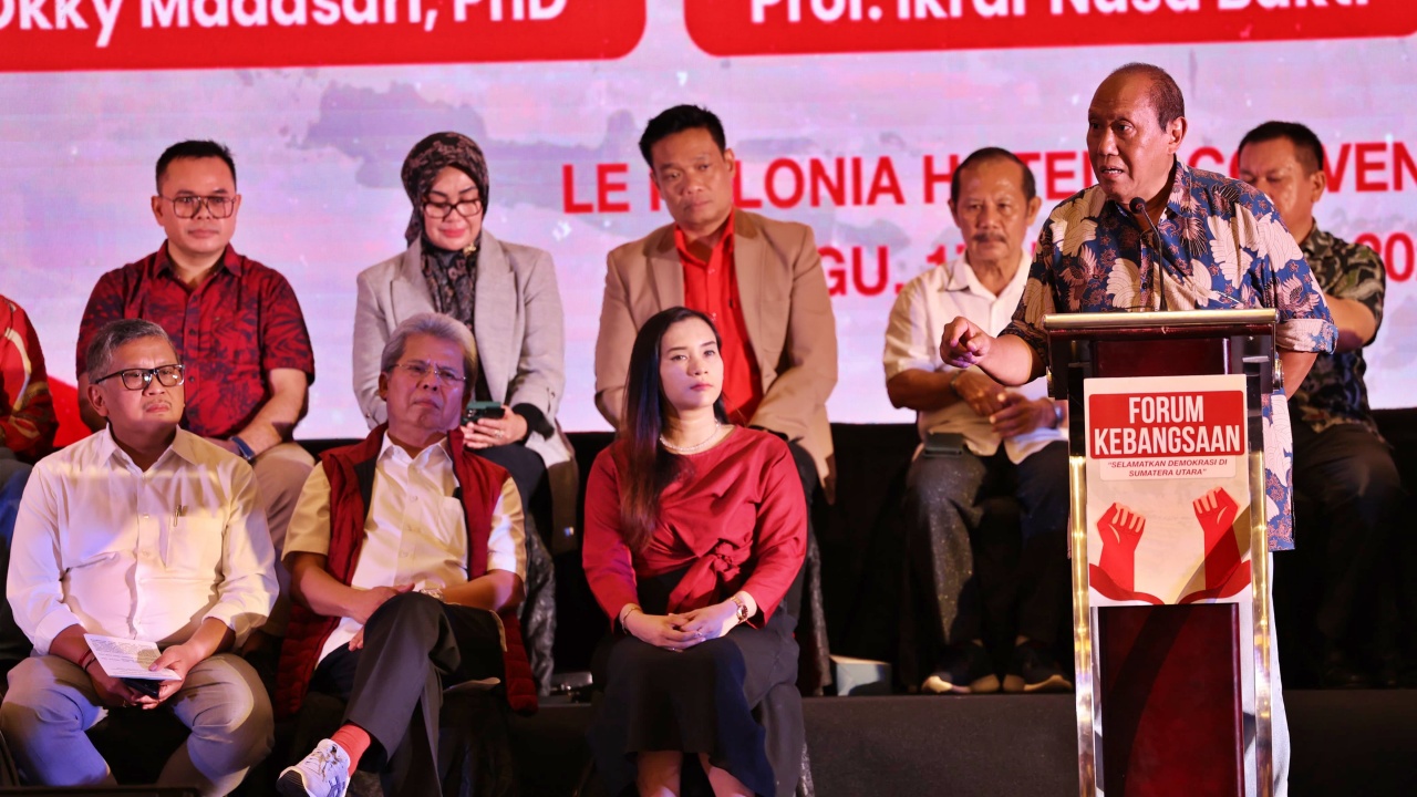 Prof. Ikrar Beberkan Pengerahan Aparat di Pilkada Demi Menangkan Calon yang Didukung Jokowi