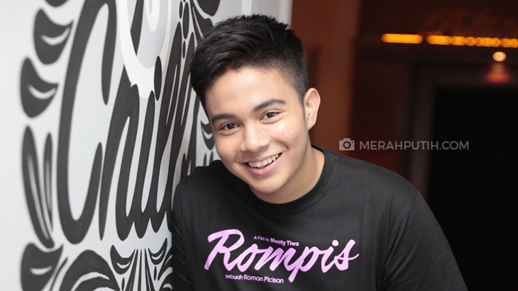 Transformasi Umay Shahab, Mengenal Detil Film
