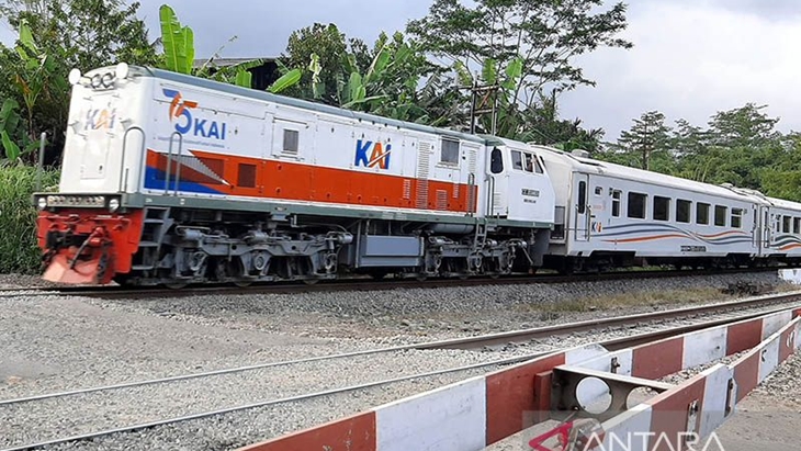 Perjalanan Kereta Api Sempat Terhenti akibat Gempa Cianjur