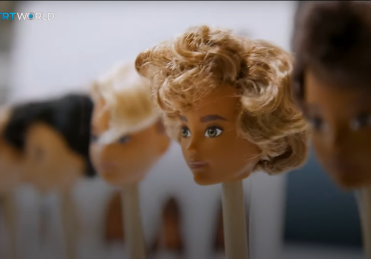 65 Tahun Boneka Barbie, 65 Tahun Evolusi Standar Kecantikan