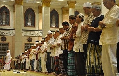 Imbau tidak Salat Berjamaah, MUI Tegaskan Bukan Larang Beribadah