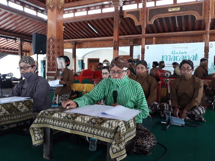 Peserta lomba Seni macapat di Kota Yogyakarta. (Foto: Humas Pemkot Yogyakarta)