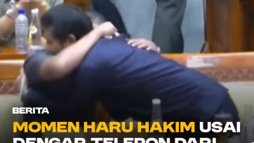 Para Hakim Menangis dan Pelukan Usai Dengan Telepon dari Prabowo di DPR RI