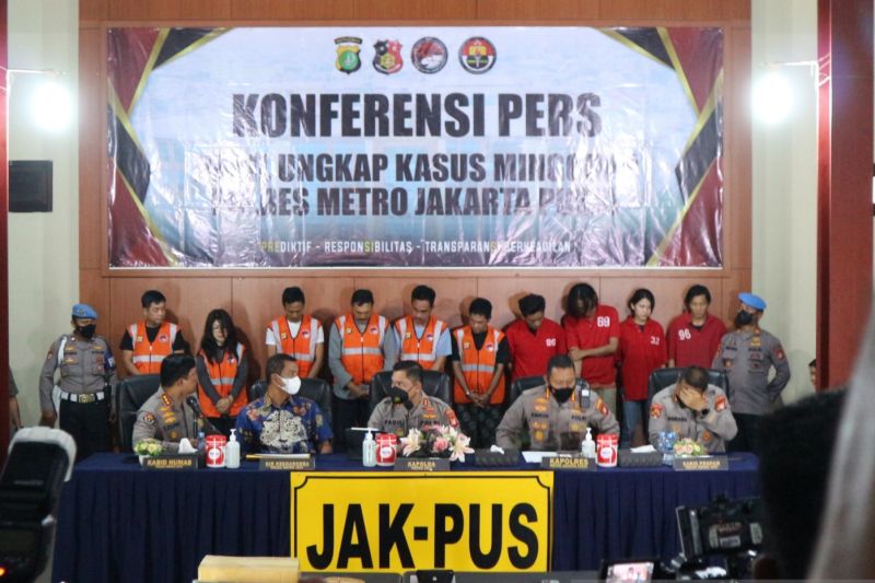 Terlibat Kasus Narkoba Irjen Teddy Minahasa, Kapolsek Kalibaru Dicopot