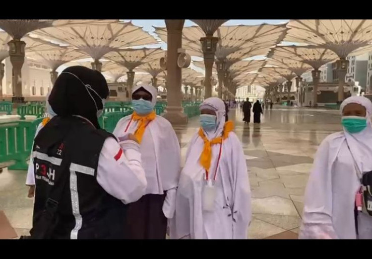 Jemaah Haji Diminta Tidak Merokok di Area Masjid Nabawi