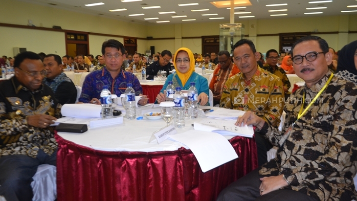 Puluhan Pemda Raih Penghargaan Pengelolaan Keuangan Daerah Terbaik