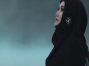 Lirik Lagu 'Akhir Sebuah Cerita' dari Evie Tamala, Kisah Cinta yang Berakhir karena Pengkhianatan
