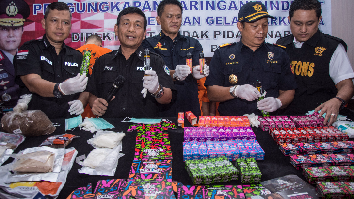 Liquid Vape Bernarkoba dari Belanda, Polisi Kejar 1 Orang