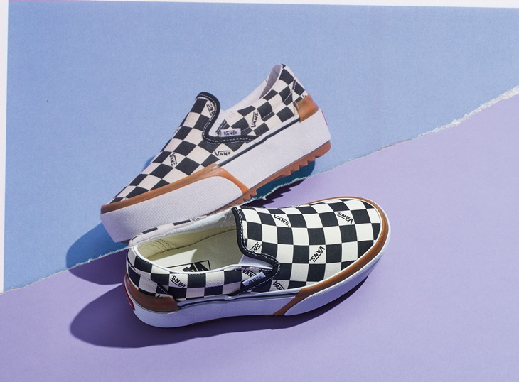 Sneaker Vans dan Converse