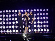 Mariah Carey Terpukau Kemegahan Candi Borobudur