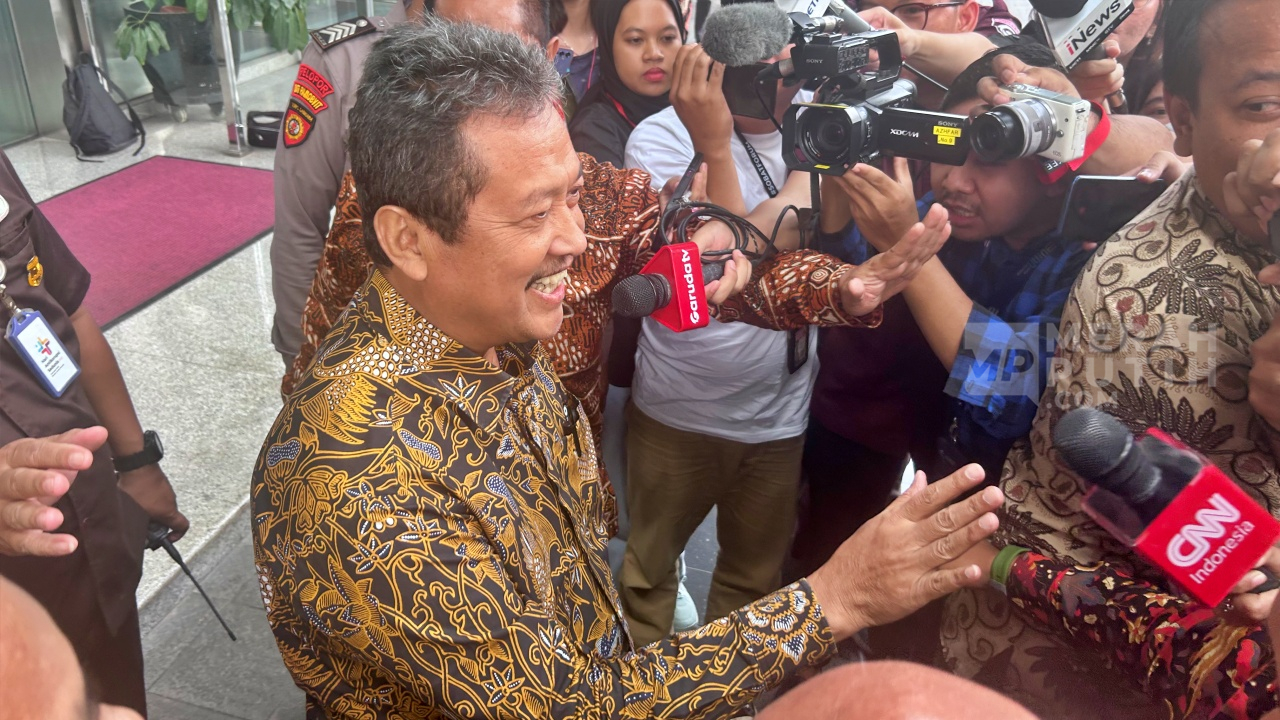 Digarap Penyidik 2,5 Jam, Menteri KKP Klaim Bantu KPK