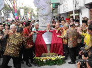 Jakarta Punya Ikon Baru Gapura Chinatown, Anies Ajak Rawat Bersama-sama