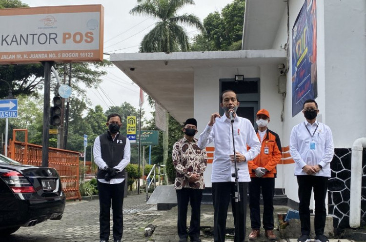 Akui Bansos Belum Tersalurkan, Jokowi Mohon Warga Sabar Tunggu Dikirim