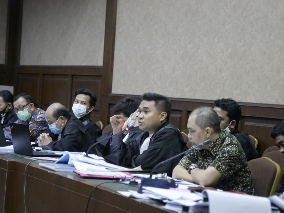 Kuasa hukum terdakwa Syamirwan, Dion Pongkor