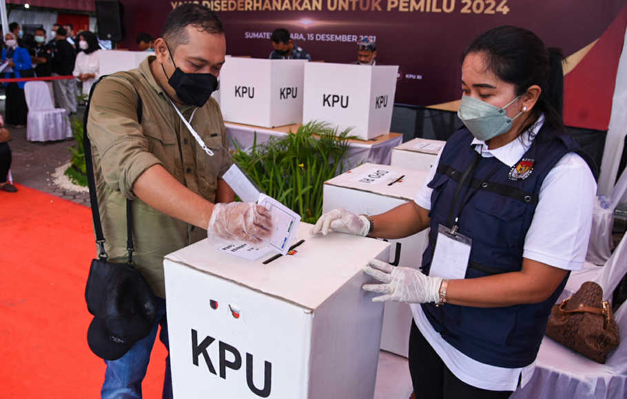 Ketua Komisi II DPR Sebut Pemilu 2024 Terlalu Berat