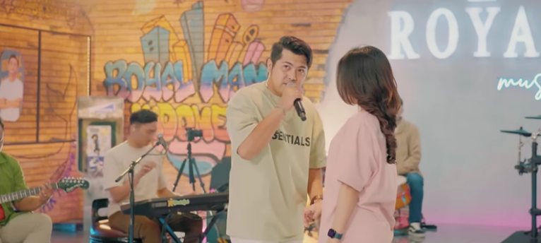Lirik Lagu Nresnani Dinda Teratu feat Delva