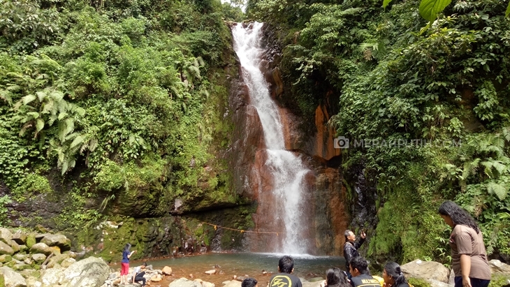 Tiga Air Terjun Paling Ekstrem di Bogor