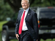Donald Trump Bikin Pusing Editor