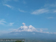 Gunung Semeru Erupsi Lagi, Tinggi Letusan Capai 900 Meter