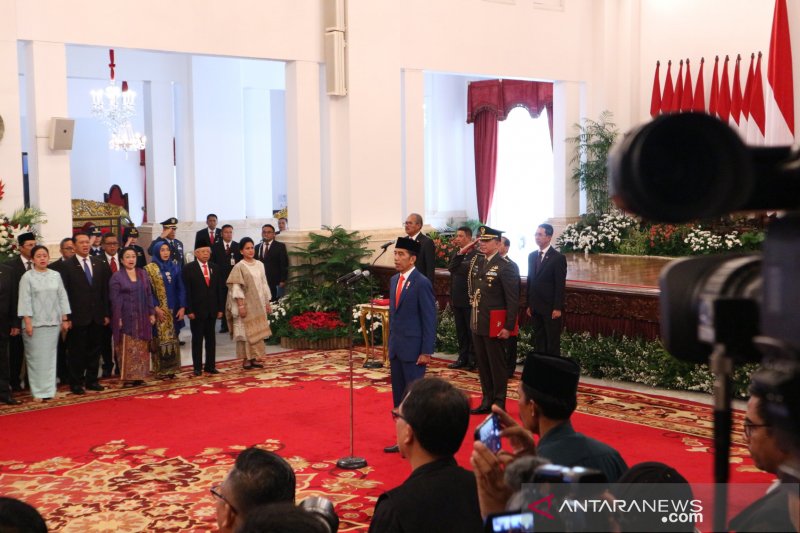 Suasana pelantikan menteri Kabinet Indonesia Maju pemerintahan Presiden Joko Widodo dan Wakil Presiden Ma'ruf Amin Periode 2019-2024 di Istana Negara, Jakarta pada Rabu (23/10). ANTARA/Bayu Prasetyo
