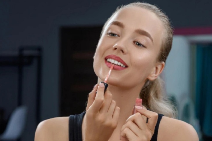 lipstik blepotan