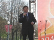 Siapakah Eduard Khil yang Jadi Tema Google Doodle Hari ini? 