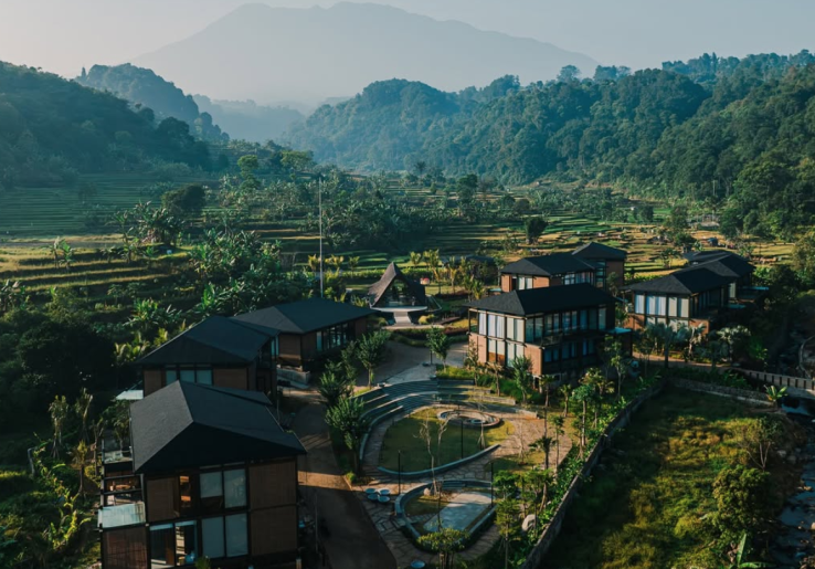 Kencana Valley JSI Resort Megamendung, Kehangatan Vila Privat dengan Layanan Butler Pribadi