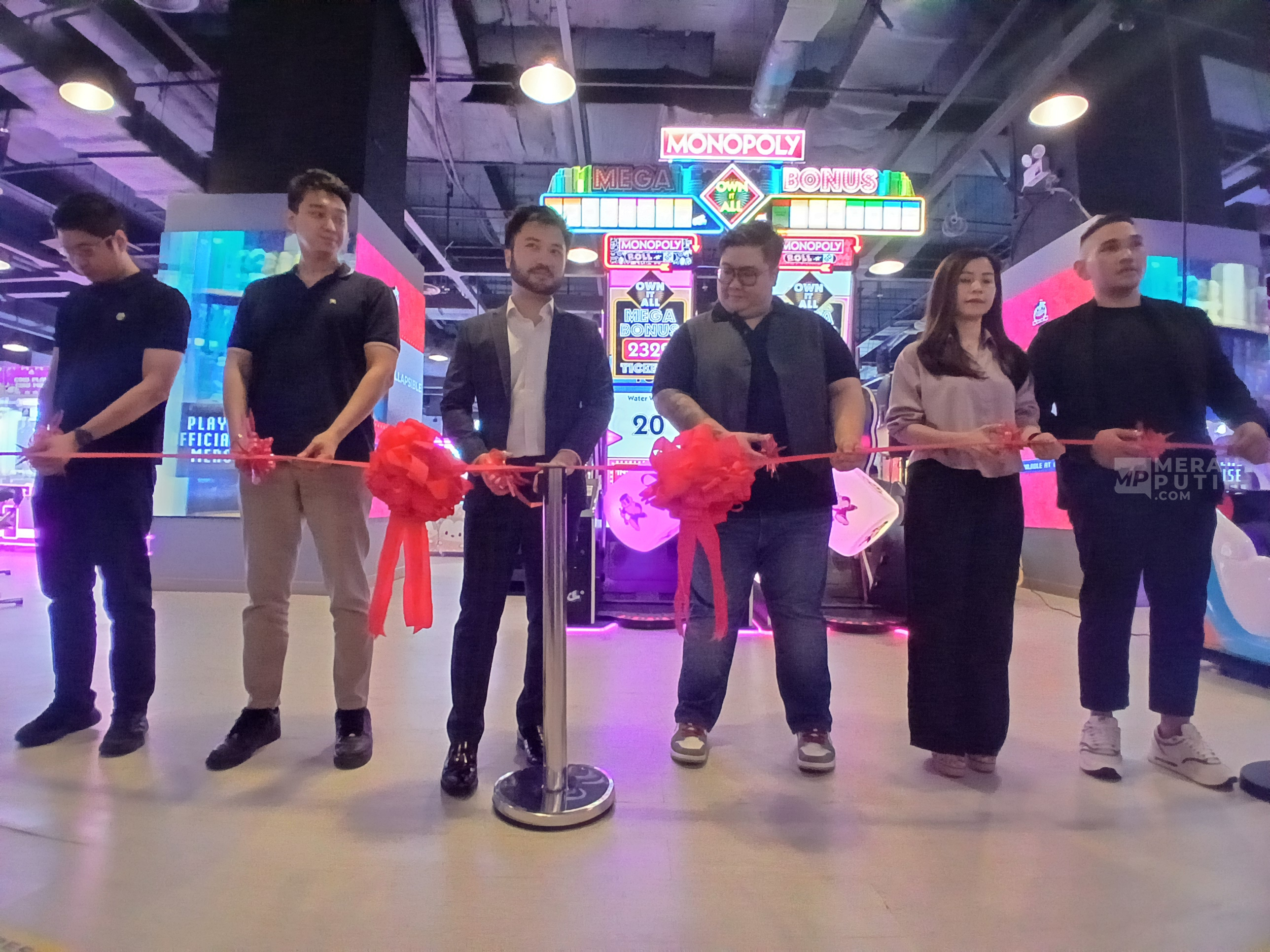 Cow Play Cow Moo Buka Cabang Ketiga di Mall of Indonesia, Jadi Pintu Gerbang Hadir di Kota Lain