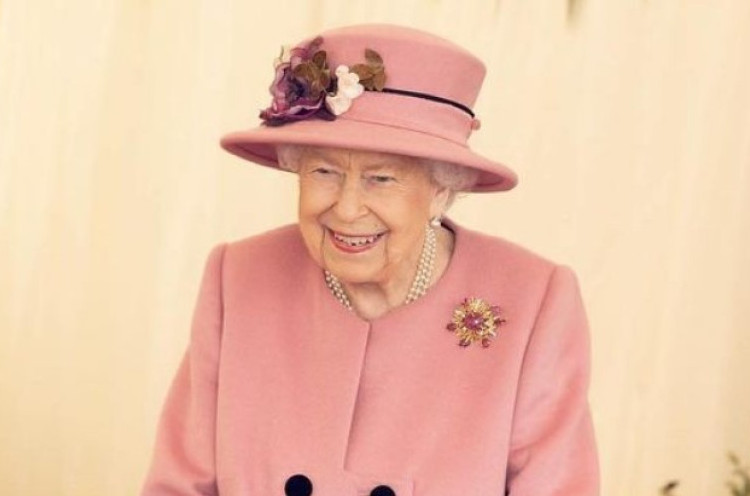 Begini Ratu Elizabeth II Merayakan Tahun Baru
