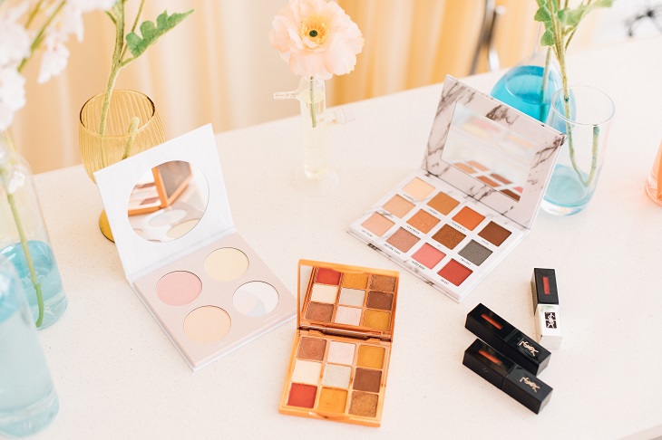 makeup sweatproof