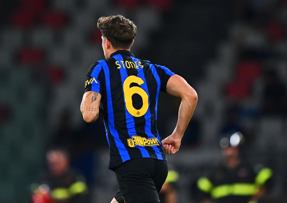 John Stones Tak Akan Kesulitan Beradaptasi, Inter Milan Punya Lini Belakang Menakutkan