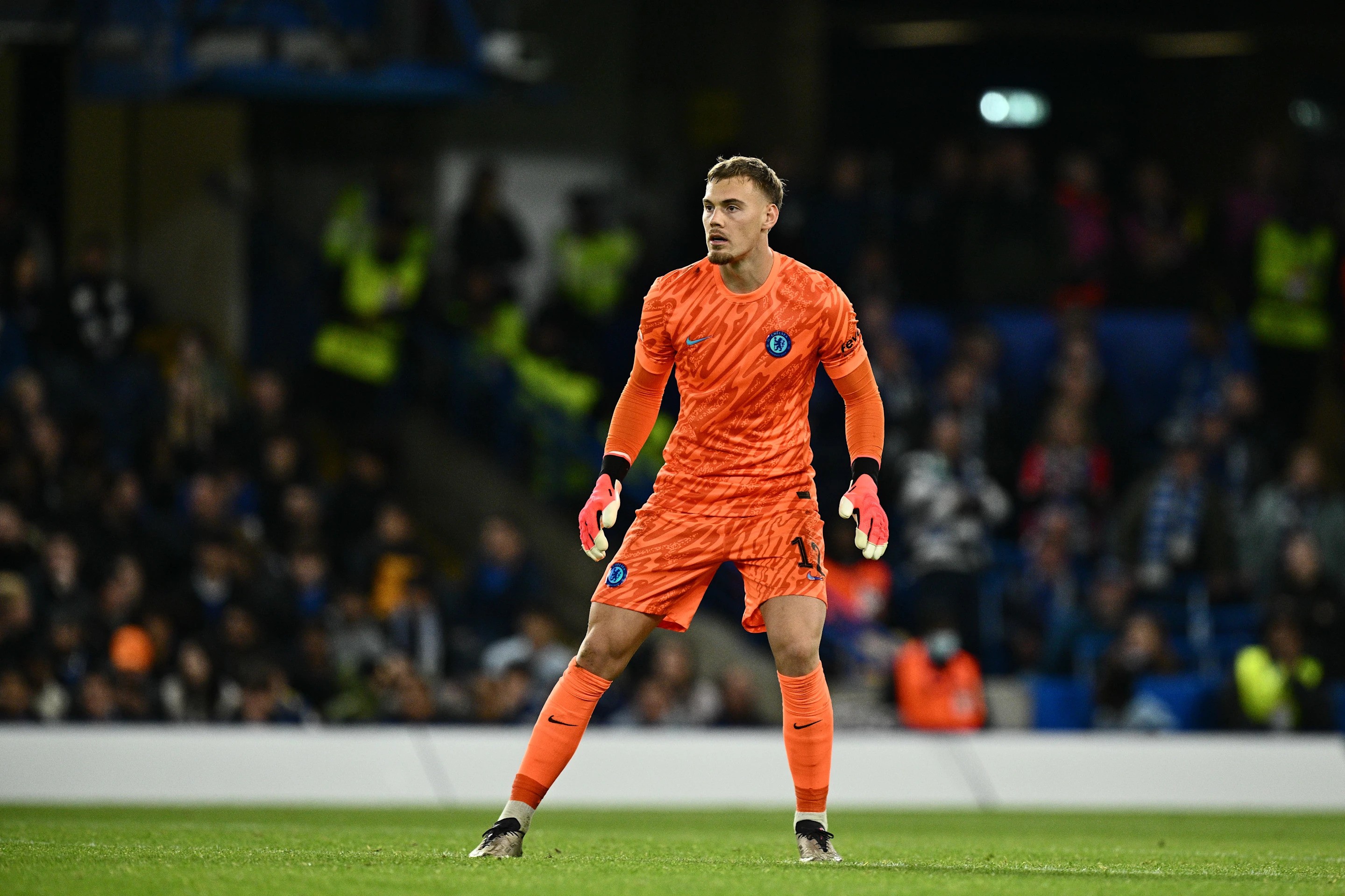 PSG Hancurkan Chelsea, Penampilan Filip Jorgensen Bikin The Blues Tersungkur