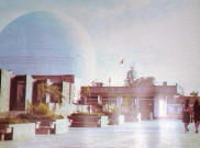 SEJARAH HARI INI: Sukarno Melakukan Pemancangan Tiang Pembangunan Planetarium Jakarta