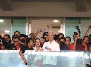 Tonton Laga Final Liga Kampung Soekarno Cup, Ganjar Diteriaki Presiden