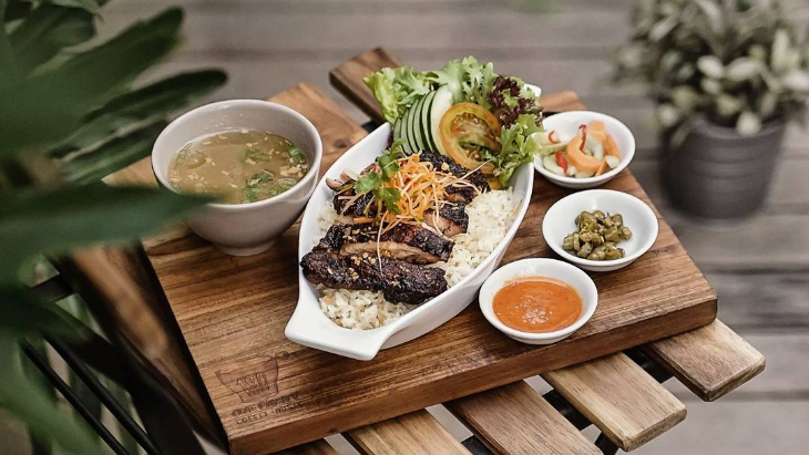3 Rekomendasi Resto Instagenic di Bandung, Konsepnya Keren Abis! 
