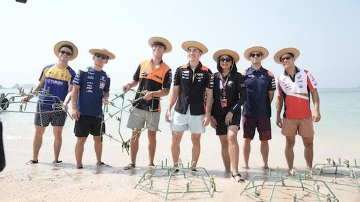 Sebelum Balapan, Riders MotoGP Tanam Terumbu Karang dan Bersih-Bersih Pantai 