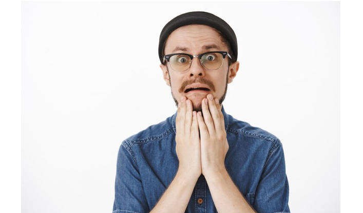 Apa Itu Clingy? Lengkap dengan Cara Mengatasi Sifat Ini dalam Hubungan