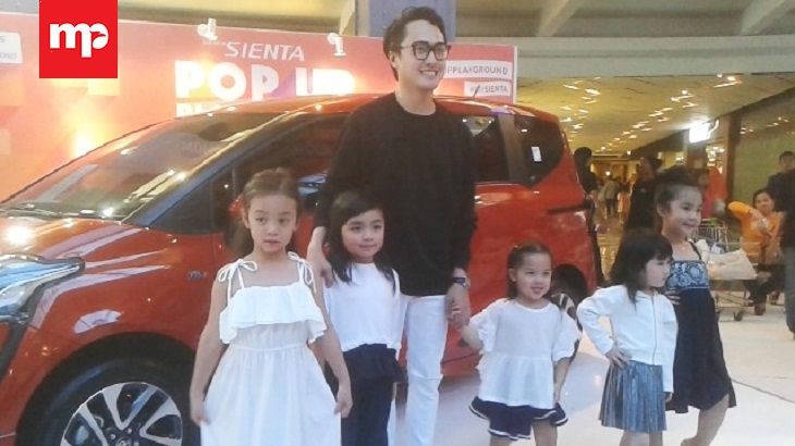 Punya Produk Baru, Barli Asmara Gencar Buat Fashion Show