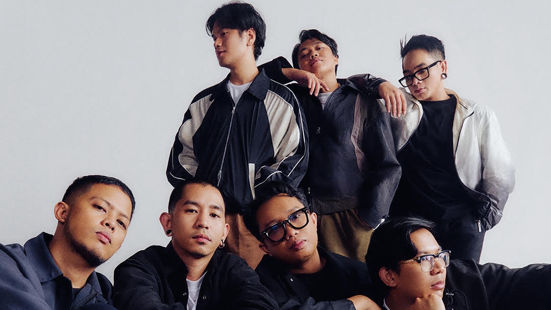 Kolaborasi Lintas Genre: for Revenge dan Stand Here Alone Hadirkan Emosi dan Nostalgia Lewat 'Untuk Kau yang Di Sana'