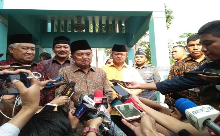  Wapres Jusuf Kalla dan Pimpinan Ormas Islam Sampaikan Pernyataan Sikap Terkait Insiden Pembakaran Bendera