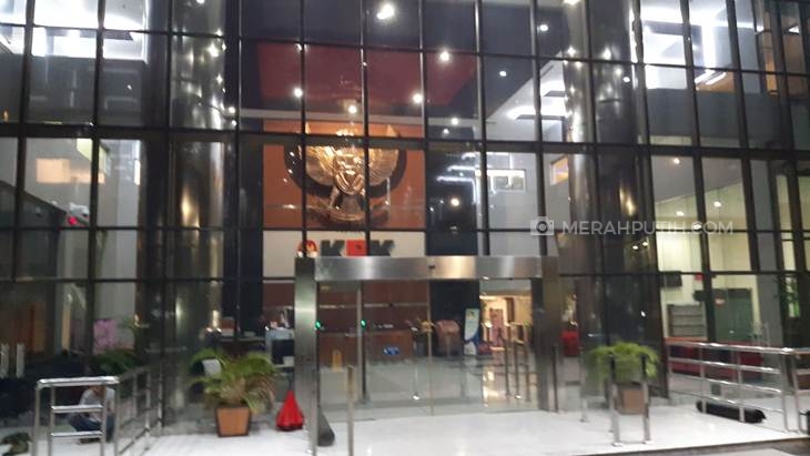 Pimpinan KPK Benarkan OTT Bupati Sidoarjo