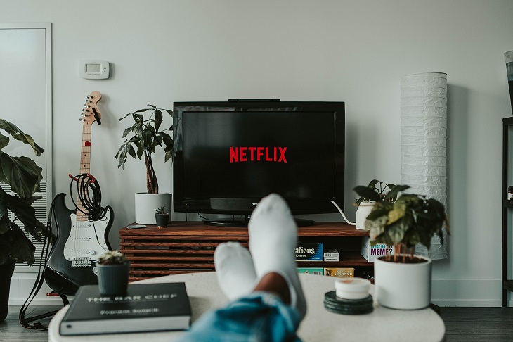 paket premium netflix dengan iklan