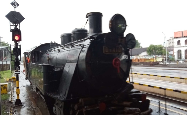   Pemkot Solo Datangkan Kereta Uap dari TMII Jakarta Dijadikan Kereta Wisata