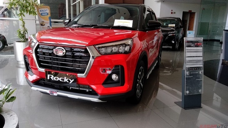 Daihatsu Rocky 1.2 Teknologi Terbaru, Harga Terjangkau