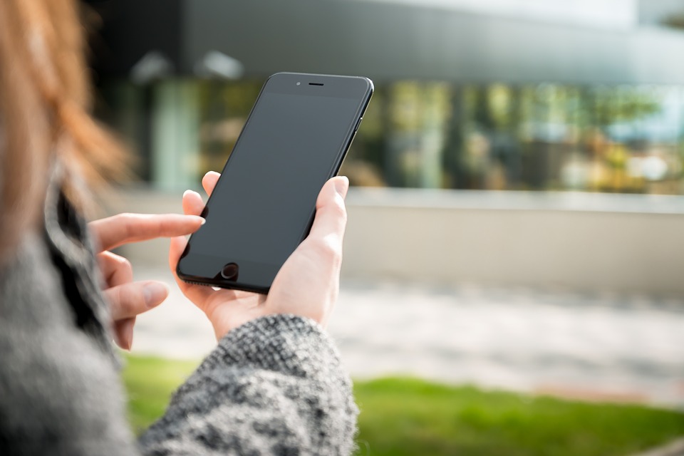 Kamu bisa cek di pengaturan (Sumber: Pixabay/JESHOOTScom)