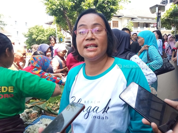 Koordinator pedagang Pasar Gede Widi Yuningsih. (MP/Ismail)