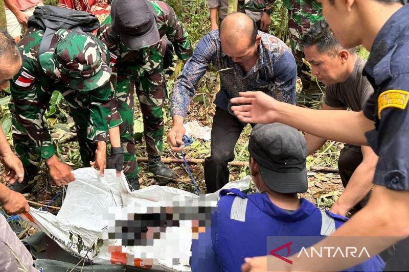 Pilot Pelita Air Service Berhasil Dievakuasi dari Lereng Pegunungan Pabetung Remayo