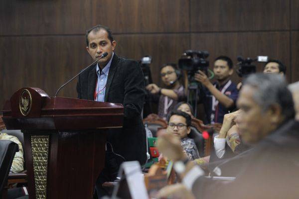 Guru besar hukum pidana UGM Eddy Hiariej